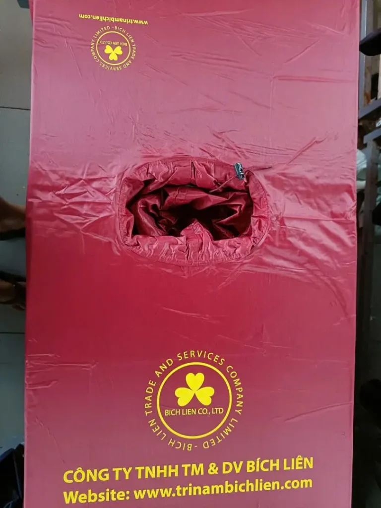 Áo Mưa In Logo Công Ty Bằng Phương Pháp In Lụa: Giải Pháp Tối Ưu Cho Thương Hiệu 2 In Lụa Logo Áo Mưa Công Ty
